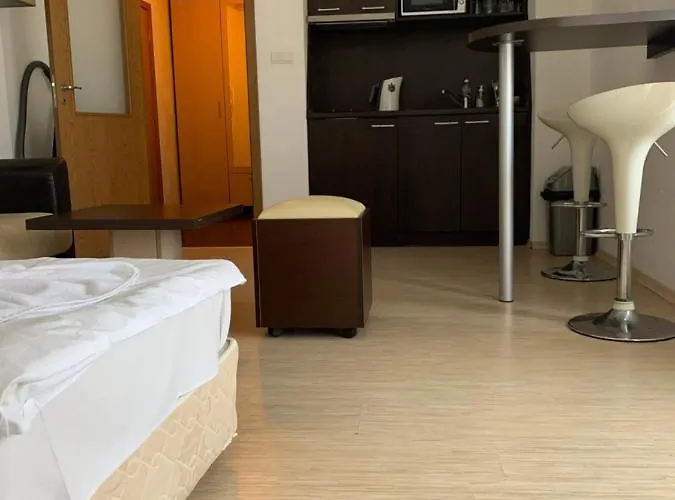 Kuban * ساني بيتش